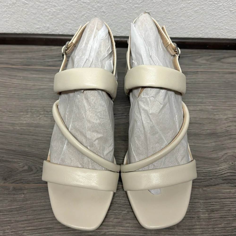 LifeStride Celia Strappy Sandal (WIDE) - Picture 4 of 7